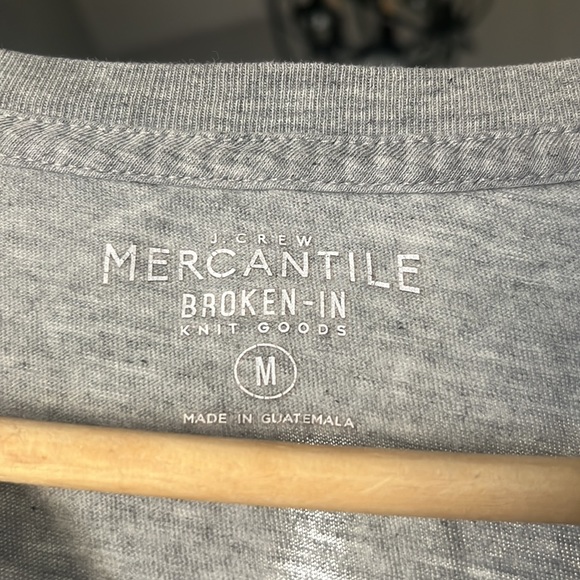 Men’s J Crew Broken in T-Shirt M - Picture 2 of 4